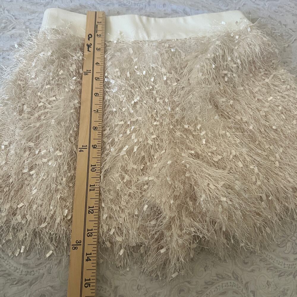 SAINTART Julia Feather
Shorts Eggshell White Size XS - Picture 10 of 12
